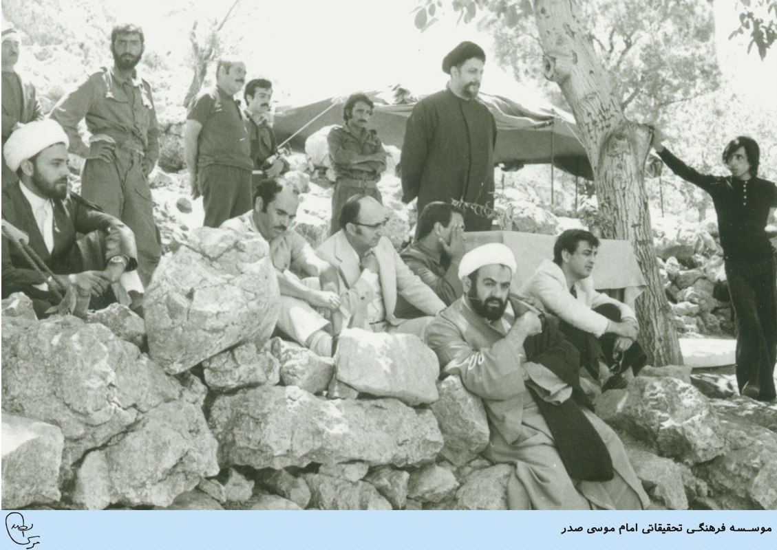 بازدید امام موسی صدر از اردوگاه نظامی جنبش امل