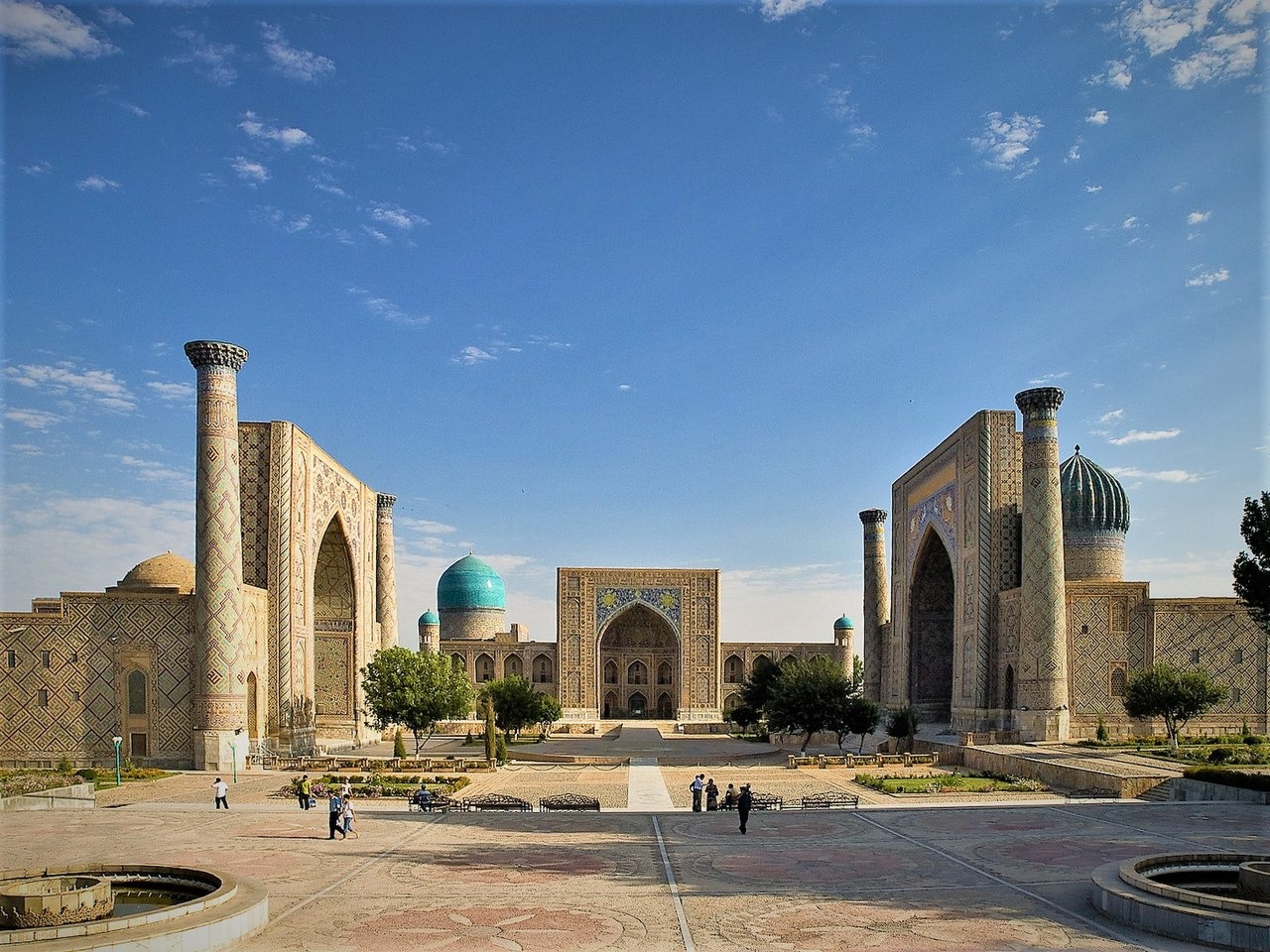 میدان ریگستان