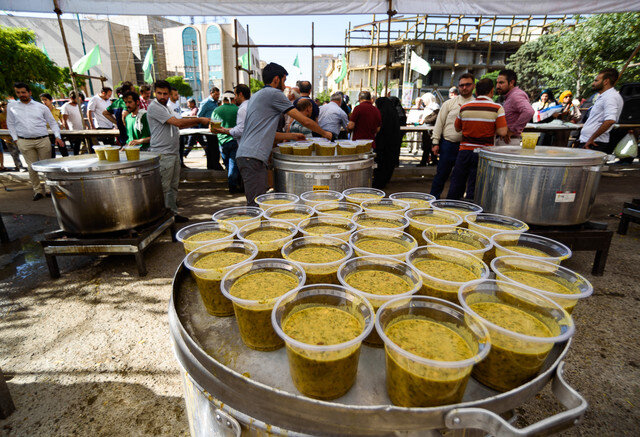 باران‌خواهی در برزک کاشان، رسم دیرینه پخت آش و حلیم