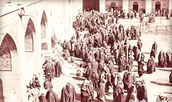 بلوای نان توسط زنان در زمان قاجار