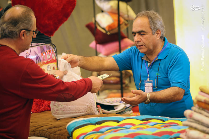 خرید مشتری-خرید کردن جنس