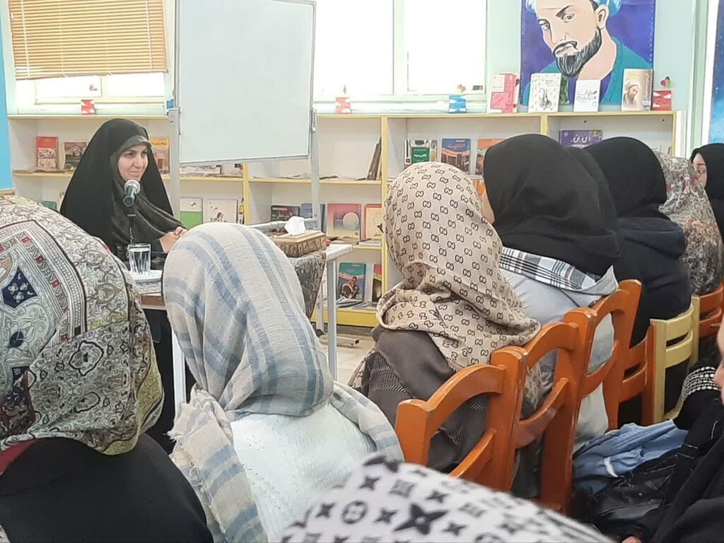 کارگاه تربیتی افزایش عزت نفس دختران