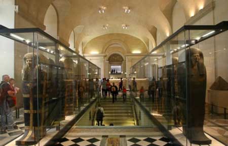 موزه لوور پاریس