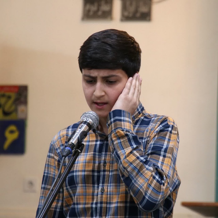 موذن نوجوان در مسابقه اذان "طنین گلدسته"؛ مسجد امام حسن عسکری(ع) بجنورد