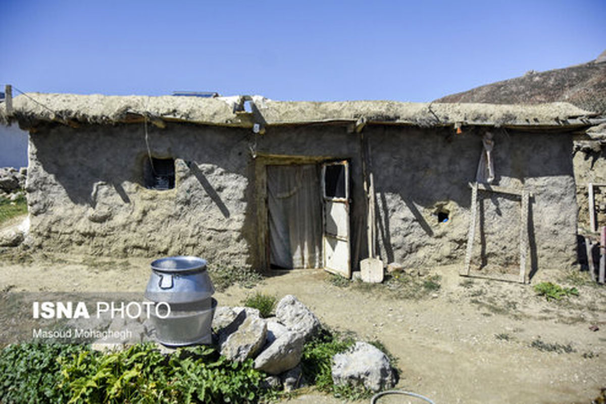 خانه ایل سنگسر در شهر مهدی‌شهر.