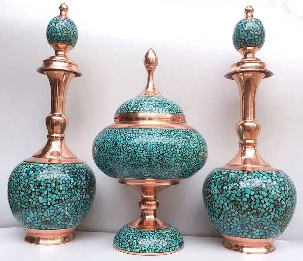 فیروزه در ظروف