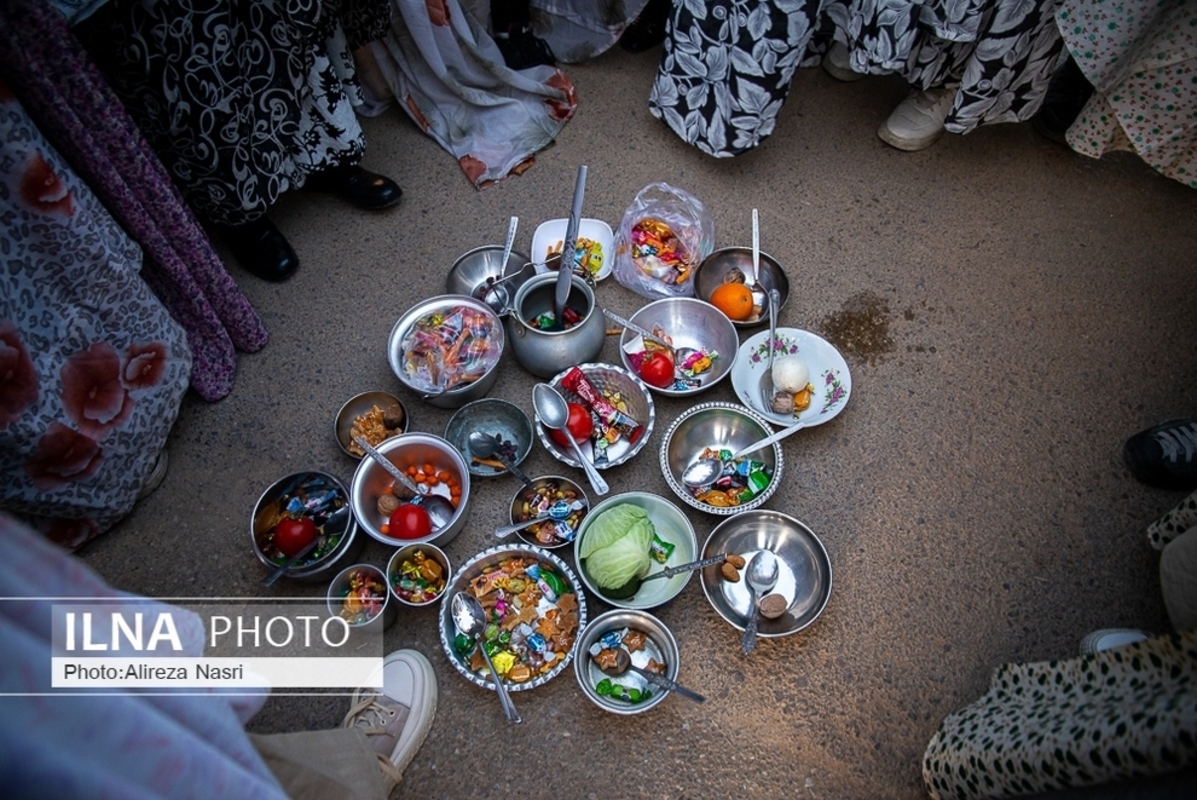 مراسم قاشق‌زنی چهارشنبه سوری در قزوین