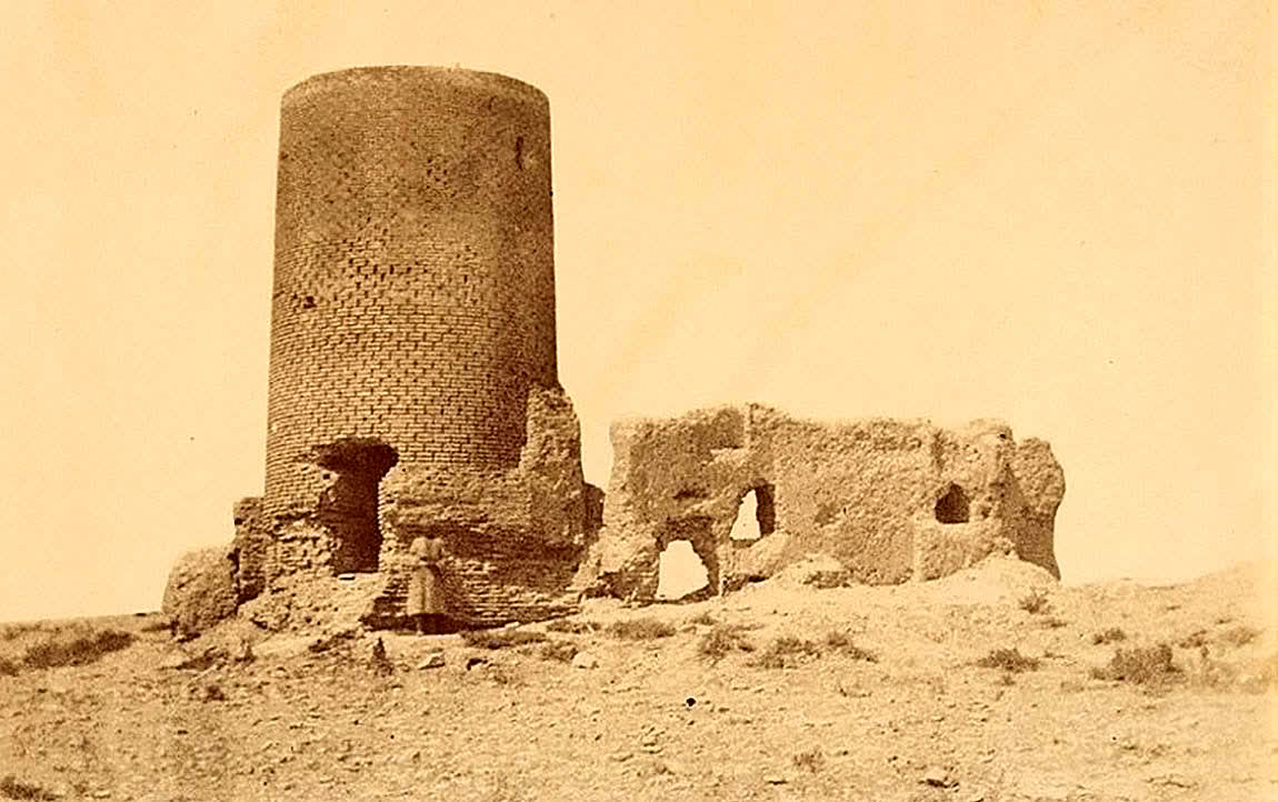 ویرانه‌های باستانی شهر توس