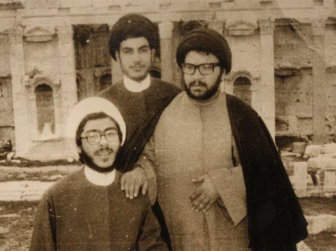 سیدعباس موسوی در کنار سیدحسن نصرالله