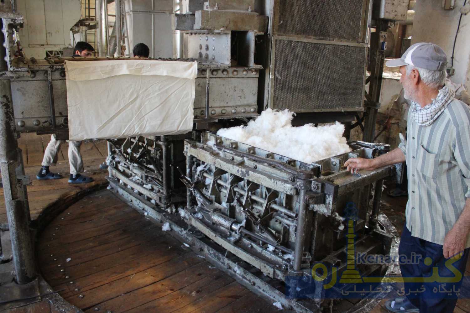 تصویری از اولین کارخانه پنبه پاک‌کنی لیوانی مربوط به دوره قاجار و در شهر بندرگز