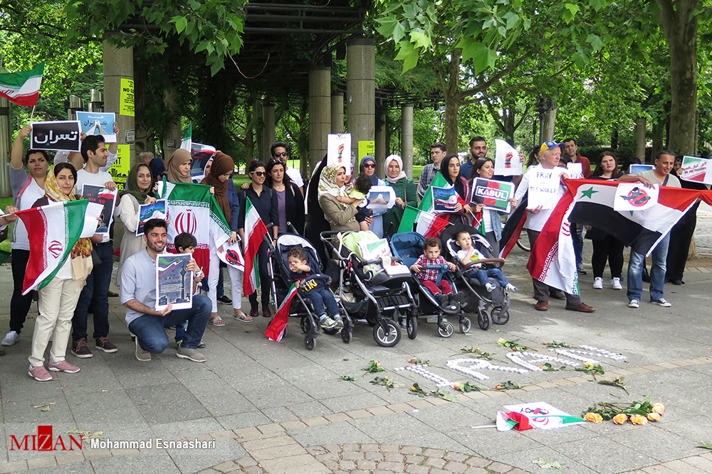 ادای احترام ایرانیان مقیم فرانکفورت به شهدای ترور ۲۰ خرداد