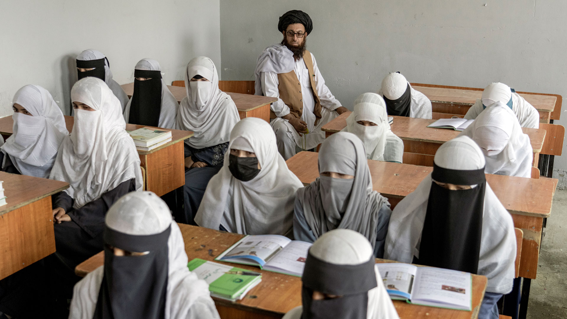 مدارس دخترانه افغانستان