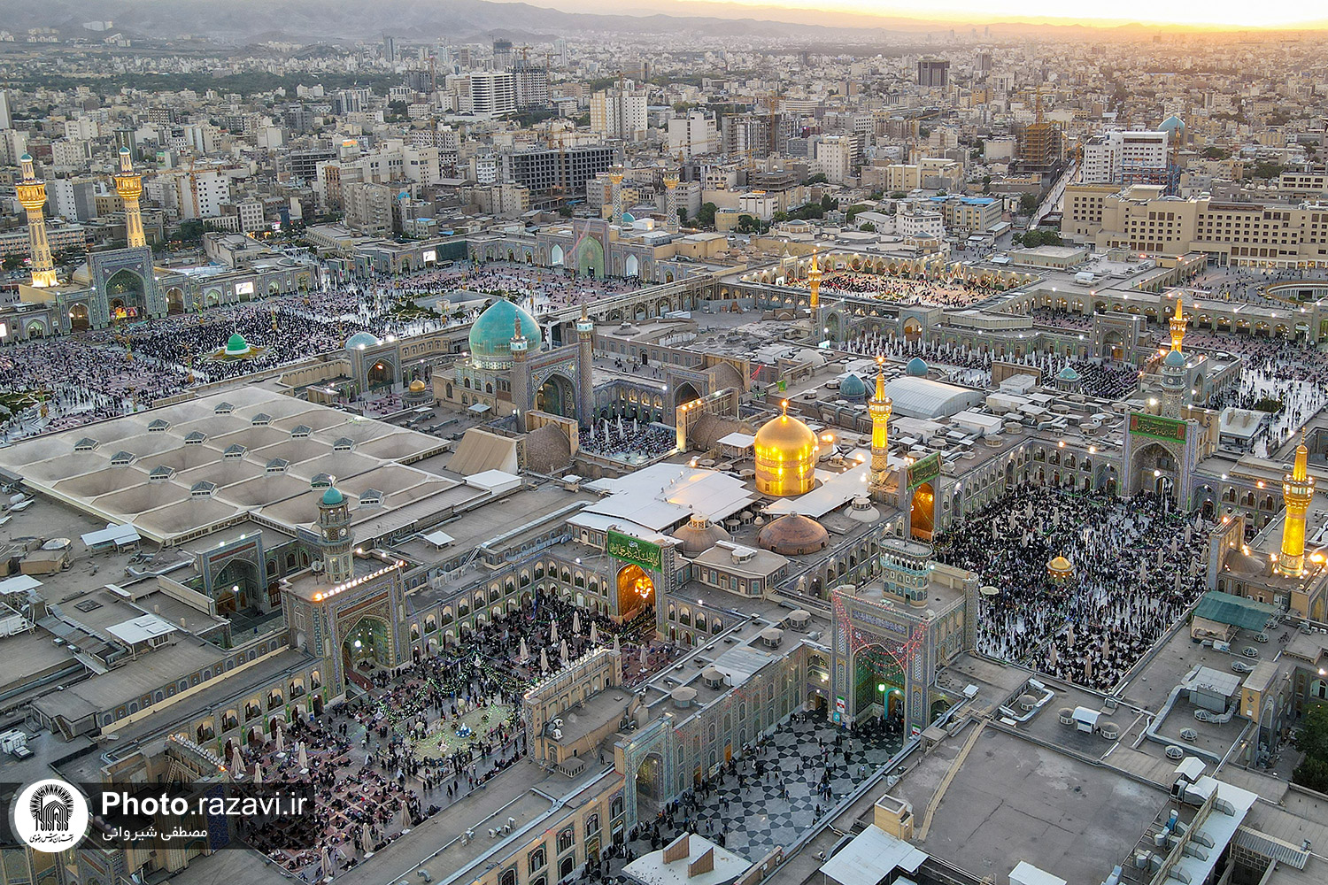 شهر مشهد و حرم امام رضا سال ۱۴۰۰