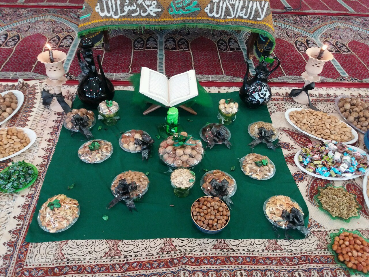 سفره برکت در شهر بَرزُک