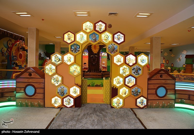 شهربازی معارفی شهر تهران در محل مجموعه فرهنگی ایوان ری