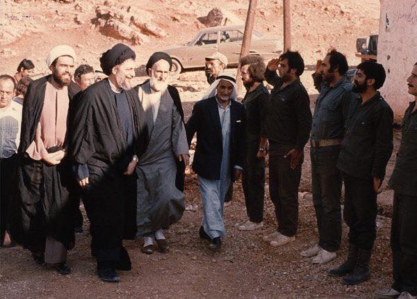 بازدید امام موسی صدر از نیروهای نظامی جنبش امل