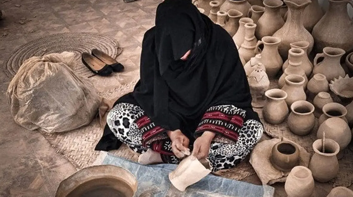 سفالگری زنان بلوچ