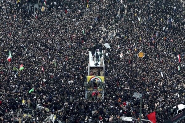 مراسم تشییع پیکر سردار سلیمانی در تهران