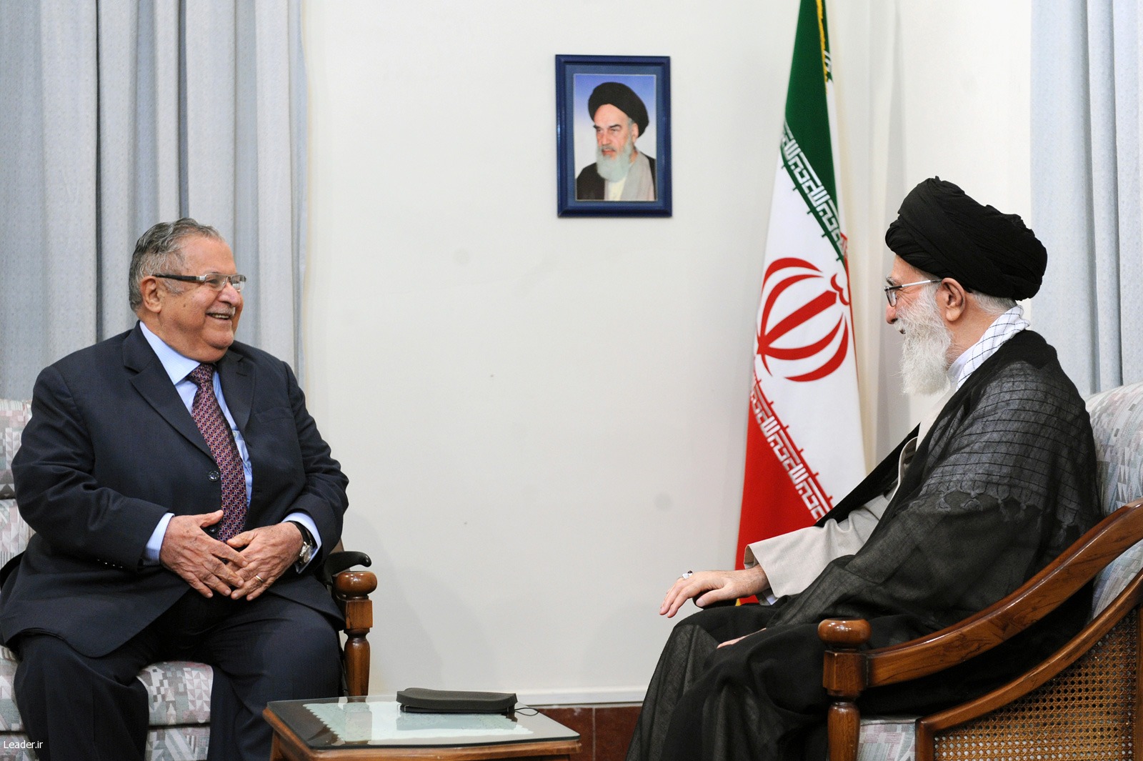 جلال طالبانی رئیس‌جمهور اسبق عراق-رهبر ایران