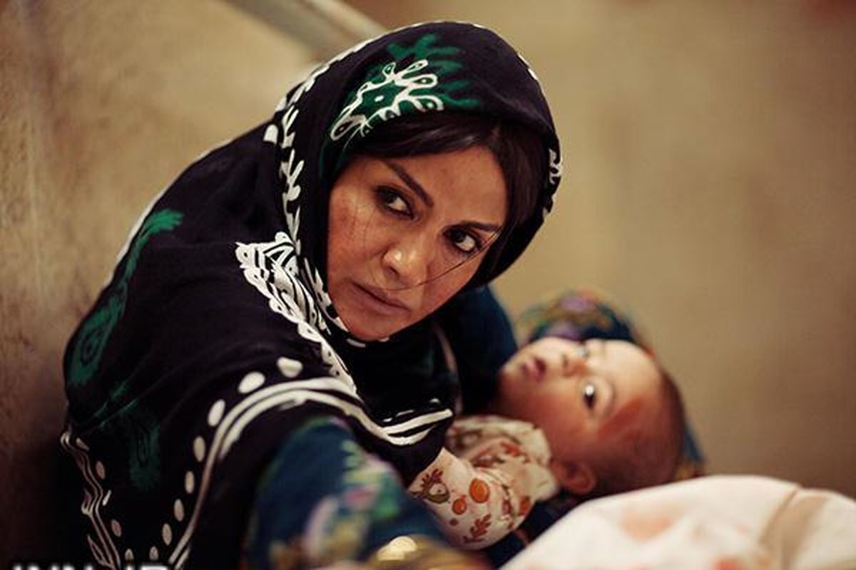 مریلا زارع در نقش مادر در فیلم سینمایی چ