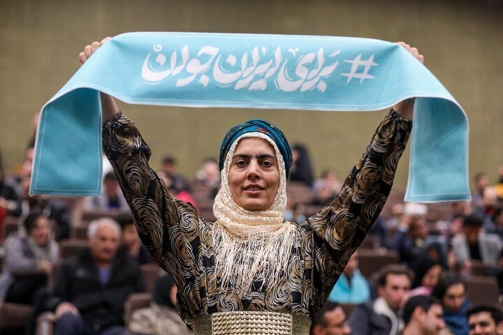 زن میانسال ایرانی