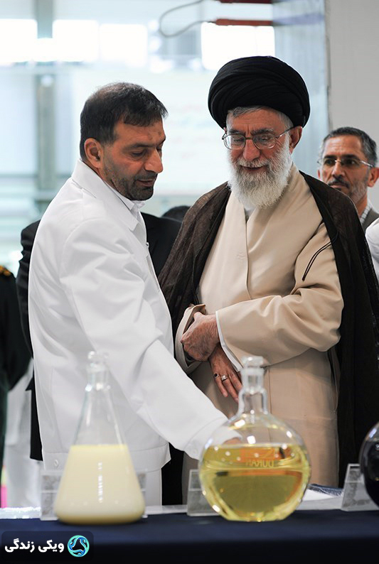 حسن طهرانیمقدم در کنار رهبر انقلاب