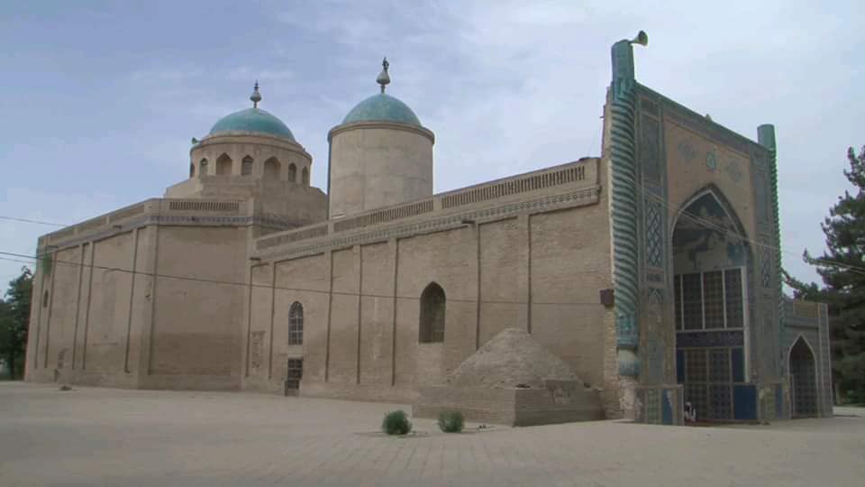 زیارت‌گاه امام صاحب