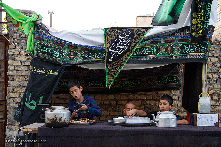 کوچههای محرم در محله گلشهر مشهد